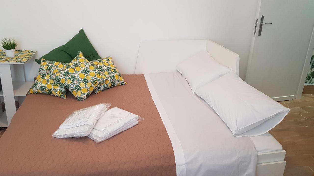 La Camera Di Stella - Ai Normanni Hotel Palermo Buitenkant foto