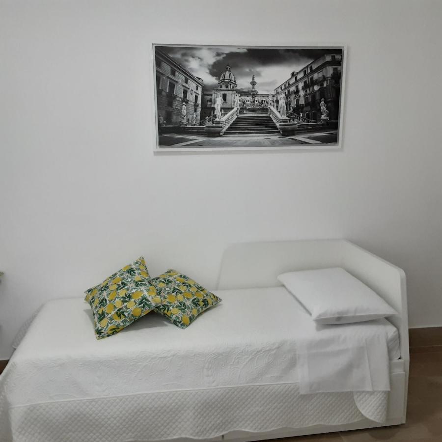 La Camera Di Stella - Ai Normanni Hotel Palermo Buitenkant foto
