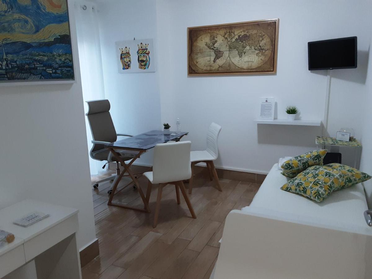 La Camera Di Stella - Ai Normanni Hotel Palermo Buitenkant foto