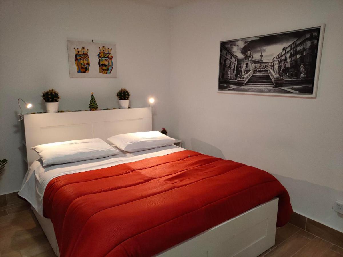 La Camera Di Stella - Ai Normanni Hotel Palermo Buitenkant foto