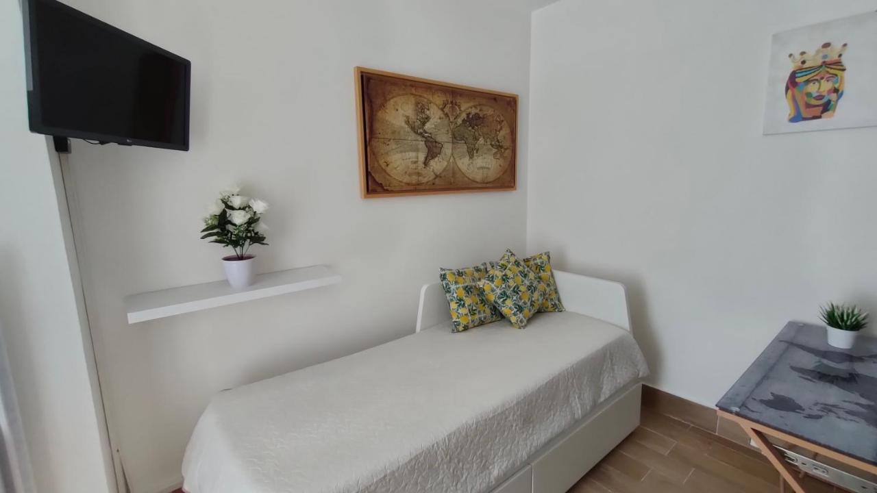 La Camera Di Stella - Ai Normanni Hotel Palermo Buitenkant foto
