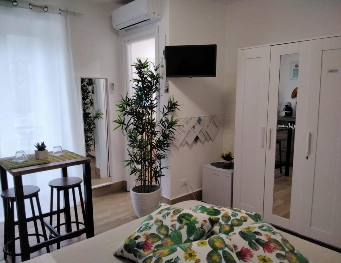 La Camera Di Stella - Ai Normanni Hotel Palermo Buitenkant foto